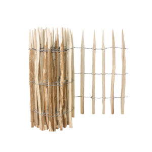 Ganivelle en noisetier – clôture naturelle en bois